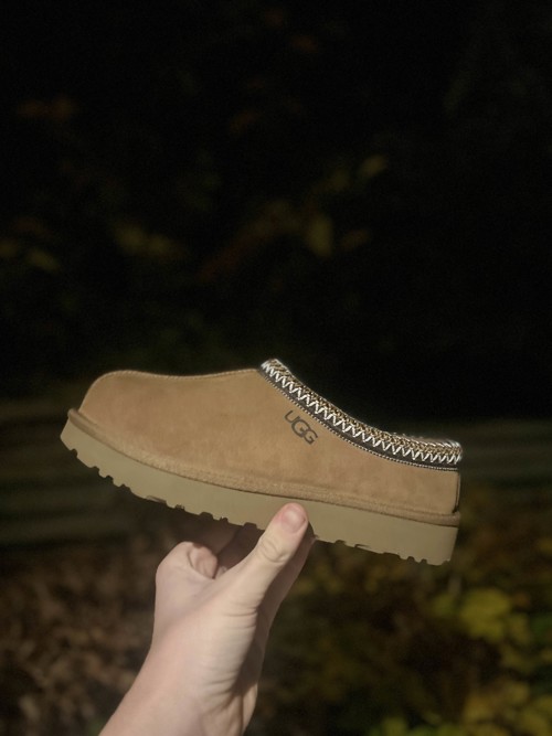 UGG Tasman Chestnut