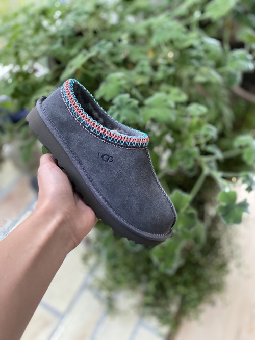 UGG Tasman Dark Grey