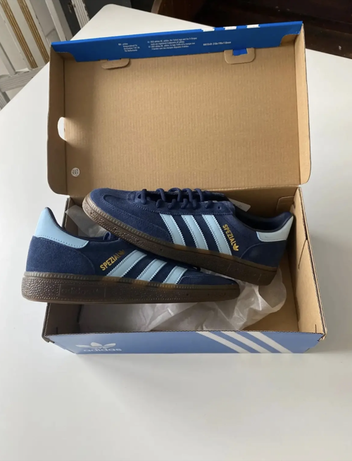 Adidas Handball Spezial Collegiate Navy / Clear Sky / Gum