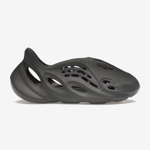 Yeezy Foam RNR Carbon