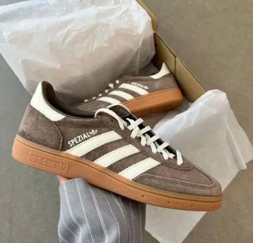 Adidas Handball Spezial Earth Strata / Off White / Gum