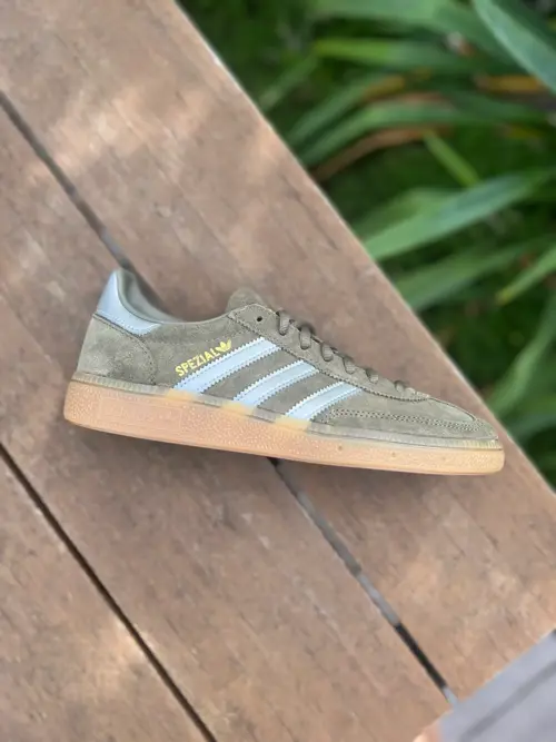 Adidas Handball Spezial Olive Strata / Silver Metalic / Super Yellow