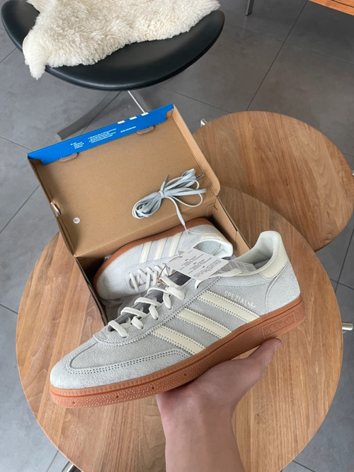 Adidas Handball Spezial Wonder Silver / Off White / Gum