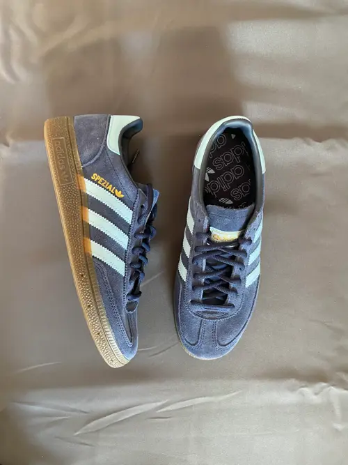 Adidas Handball Spezial Collegiate Navy / Clear Sky / Gum