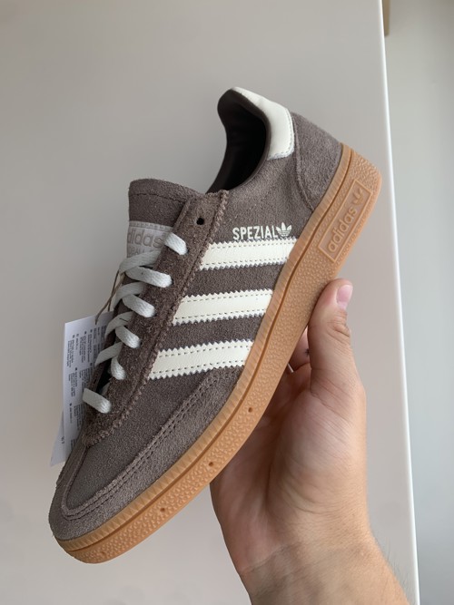 Adidas Handball Spezial Earth Strata / Off White / Gum