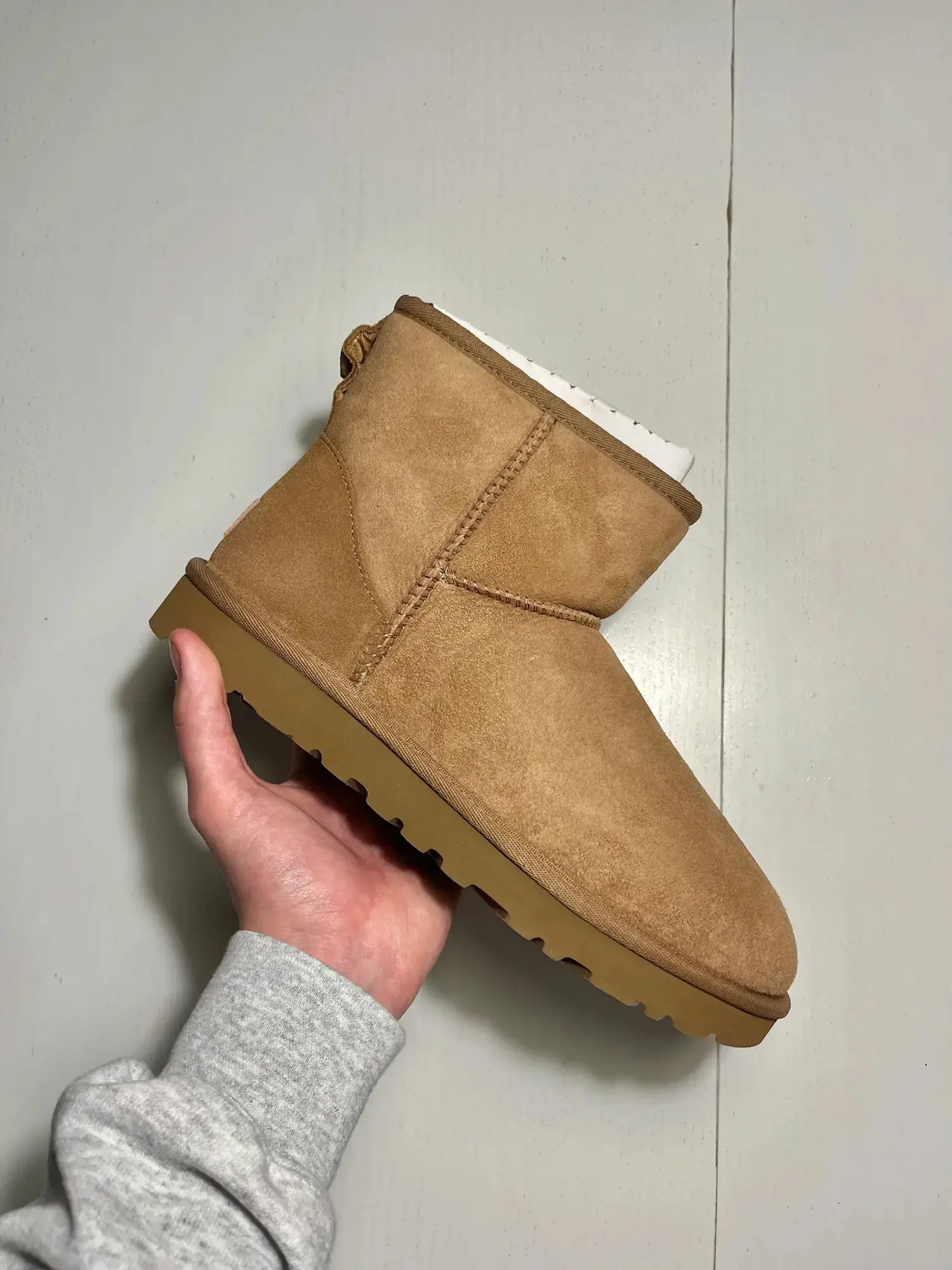 UGG Ultra Mini / Mini Boot Chestnut