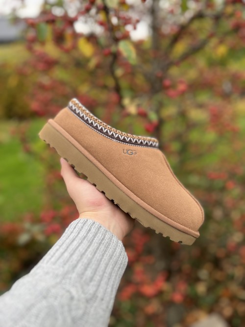 UGG Tasman Chestnut