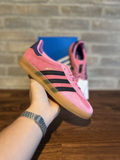 Adidas Gazelle Bliss Pink / Core Black / Collegiate Purple