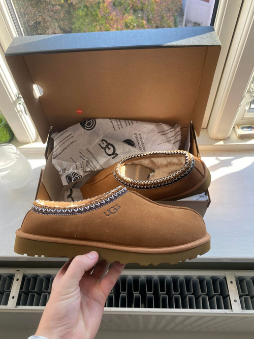 UGG Tasman Chestnut