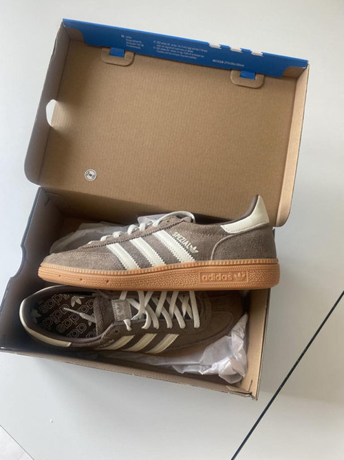 Adidas Handball Spezial Earth Strata / Off White / Gum