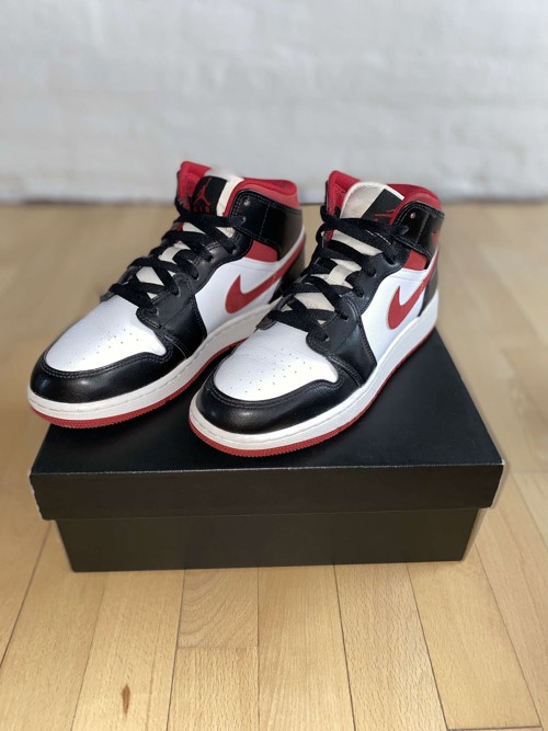 Nike Air Jordan 1 Mid Gym Red Black White