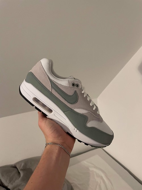 Nike Air Max 1