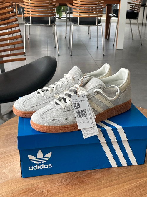 Adidas Handball Spezial Wonder Silver / Off White / Gum