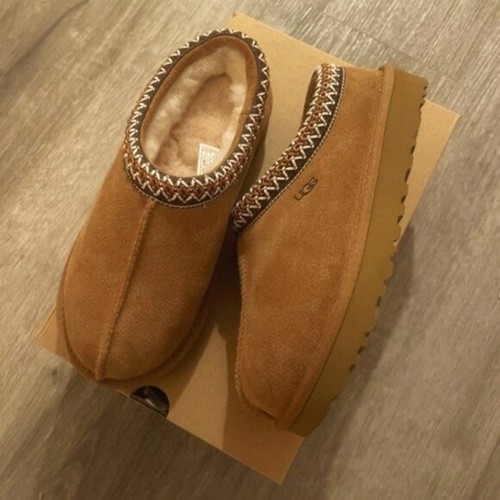 UGG Tasman Chestnut