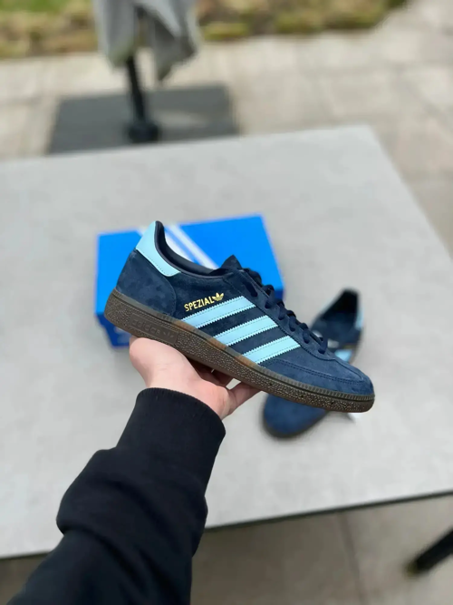 Adidas Handball Spezial Collegiate Navy / Clear Sky / Gum