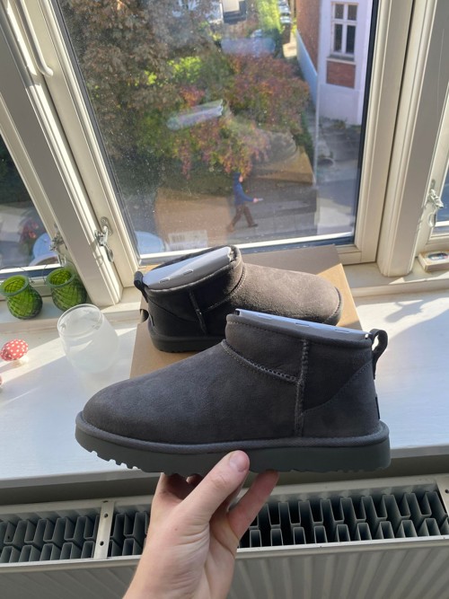 UGG Ultra Mini / Mini Boot Grey