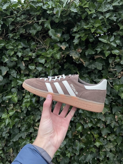 Adidas Handball Spezial Earth Strata / Off White / Gum