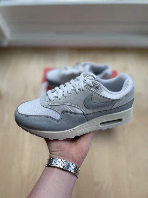 Nike Air Max 1 Pure Platinium