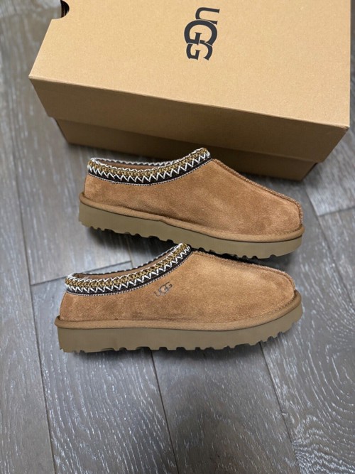 UGG Tasman Chestnut