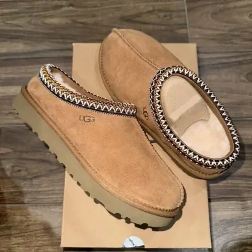 UGG Tasman Chestnut