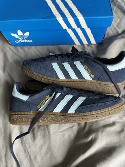 Adidas Handball Spezial Collegiate Navy / Clear Sky / Gum