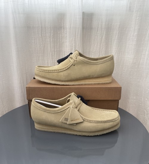 Clarks Wallabee Maple Suede