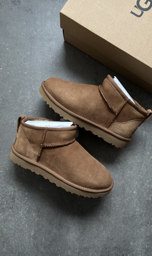 UGG Ultra Mini / Mini Boot Chestnut