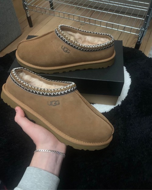 UGG Tasman Chestnut