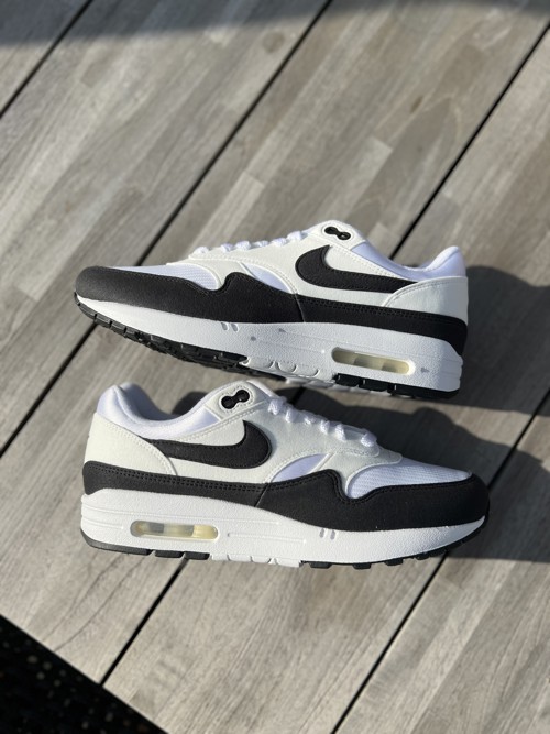 Nike Air Max 1 White Black Neutral Grey