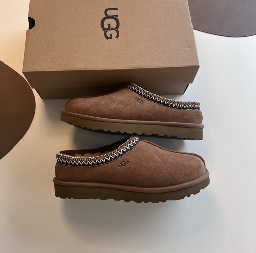 UGG Tasman Chestnut