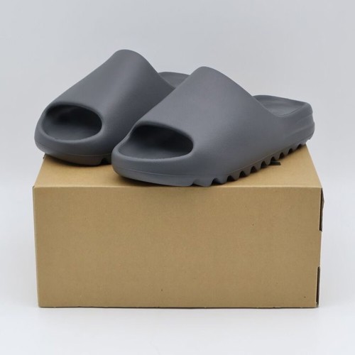 Yeezy Slide Granite