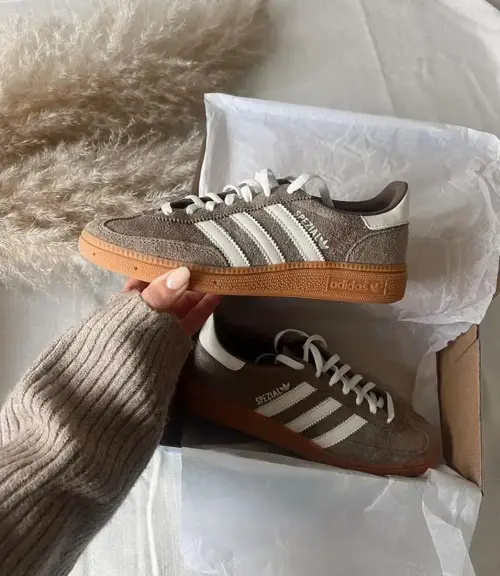 Adidas Handball Spezial Earth Strata / Off White / Gum