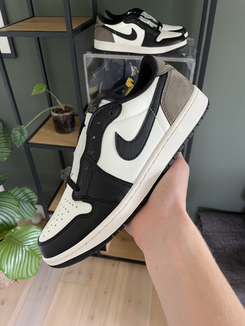 Nike Air Jordan 1 Low