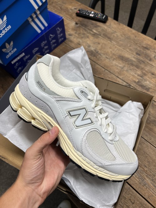 New Balance 2002R White Gold