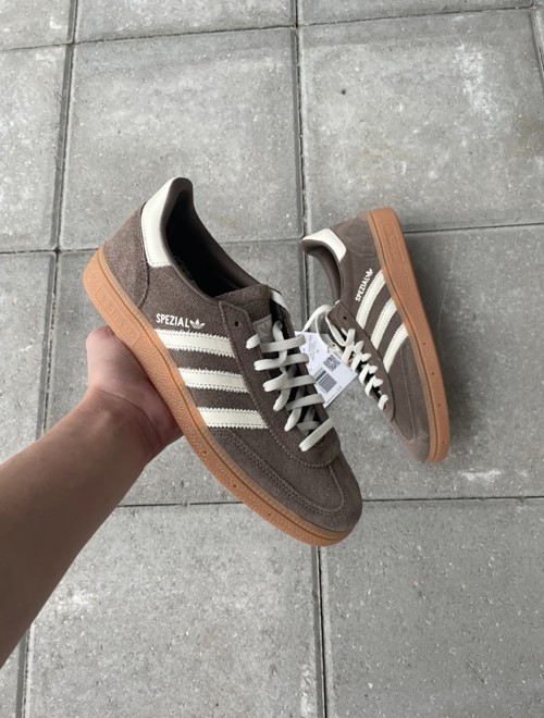 Adidas Handball Spezial Earth Strata / Off White / Gum