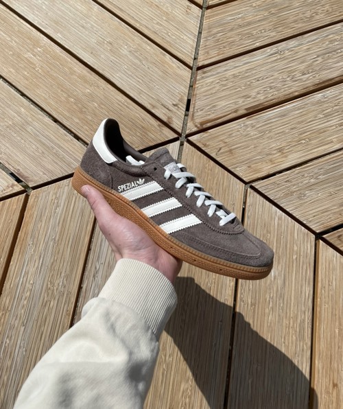 Adidas Handball Spezial Earth Strata / Off White / Gum