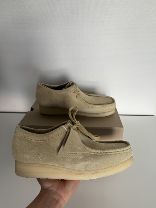 Clarks Wallabee Maple Suede