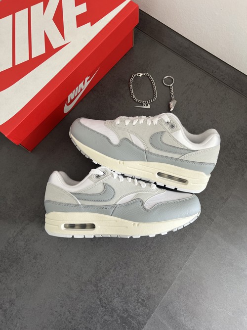 Nike Air Max 1 Pure Platinium