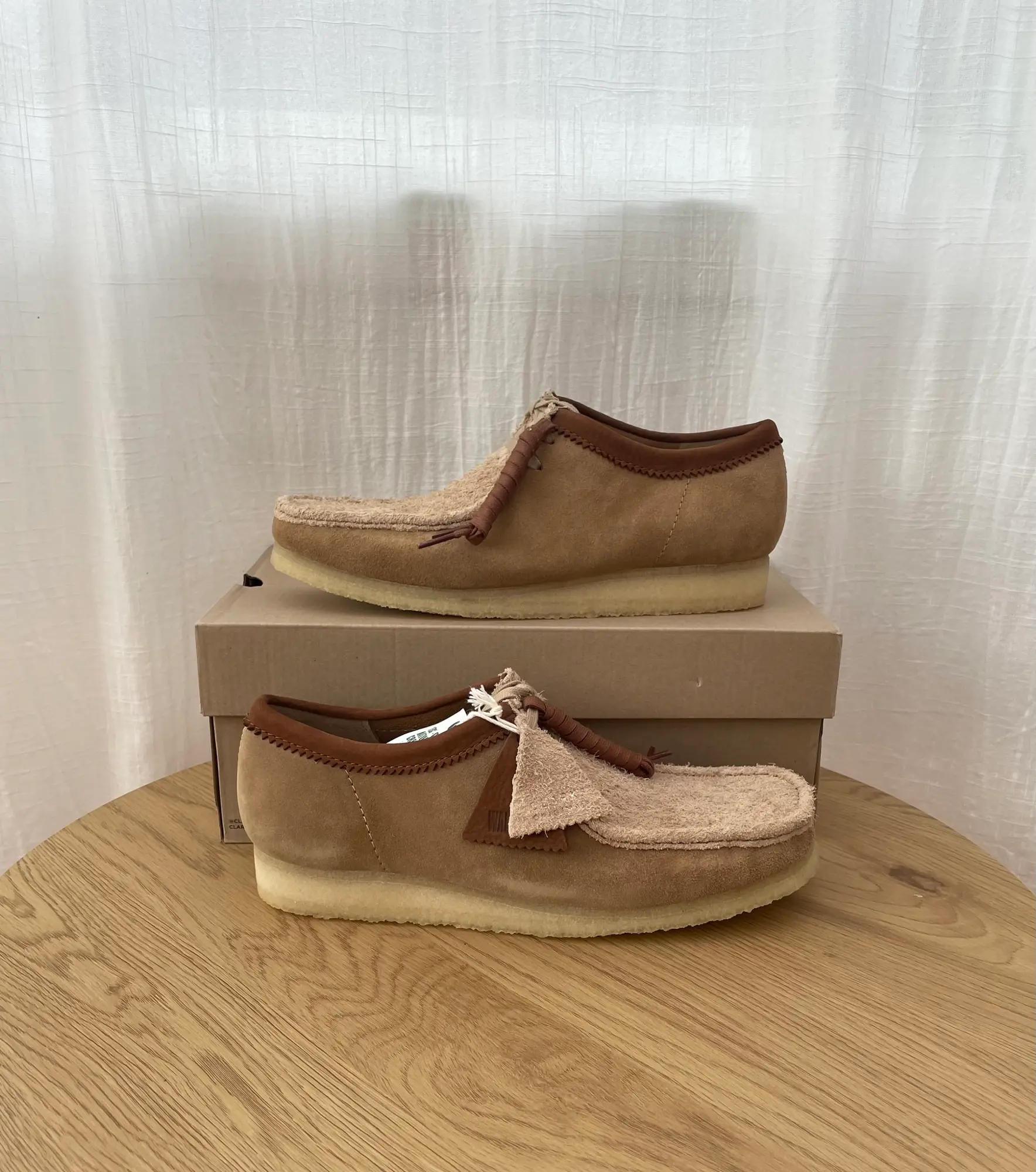 Clarks Wallabee Sandstone Combination