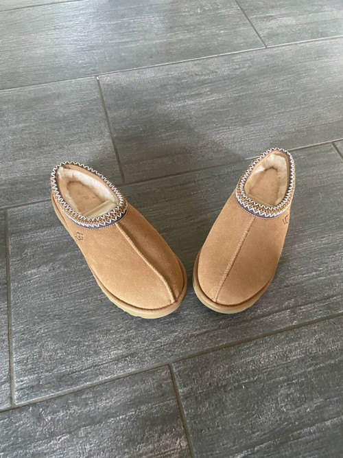 UGG Tasman Chestnut