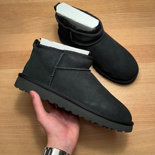 UGG Ultra Mini / Mini Boot Black