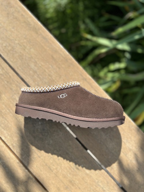 UGG Tasman