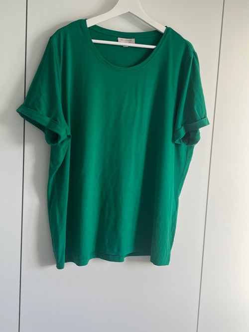 ONLY T-shirts