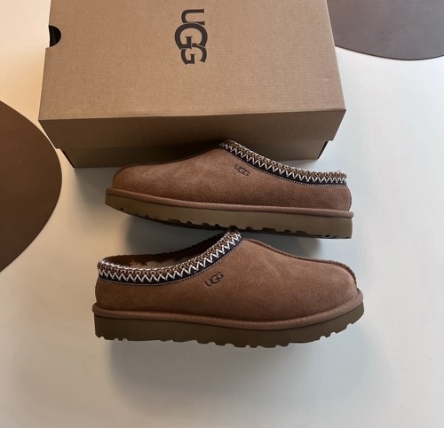 UGG Tasman Chestnut