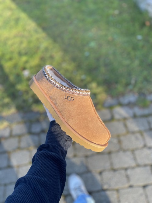 UGG Tasman Chestnut