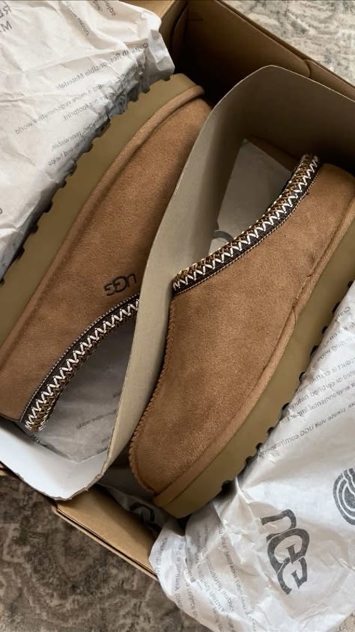 UGG Tasman Chestnut