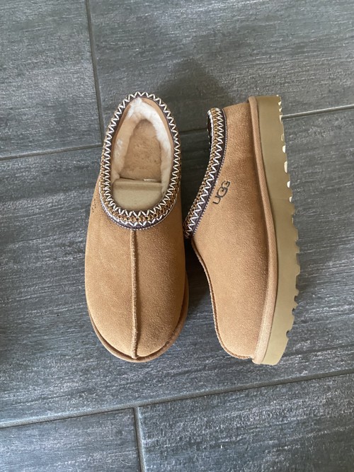 UGG Tasman Chestnut