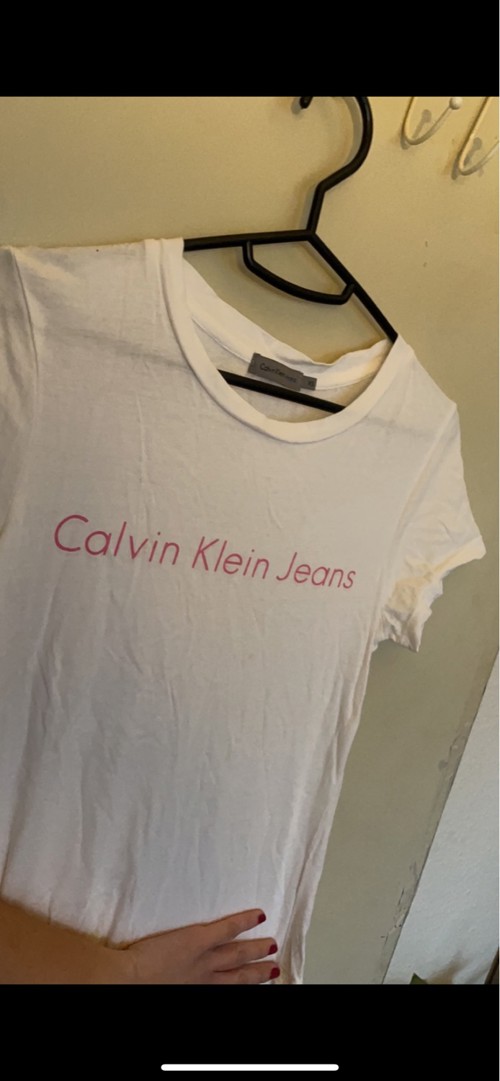 Calvin Klein T-shirts